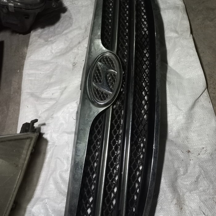 Grill Hyundai Avega 2008 sd 2012 original