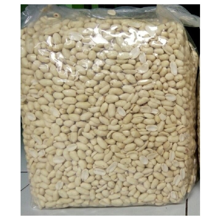 

Kacang tanah mentah kupas murah 1 kg,kacang mentah murah 1kg