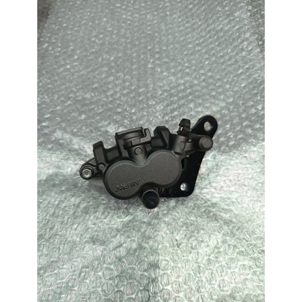 Kaliper rem Depan Yamaha Nmax 155 2DP Original 2 Piston pala babi piston rem depan nmax 2DP ori