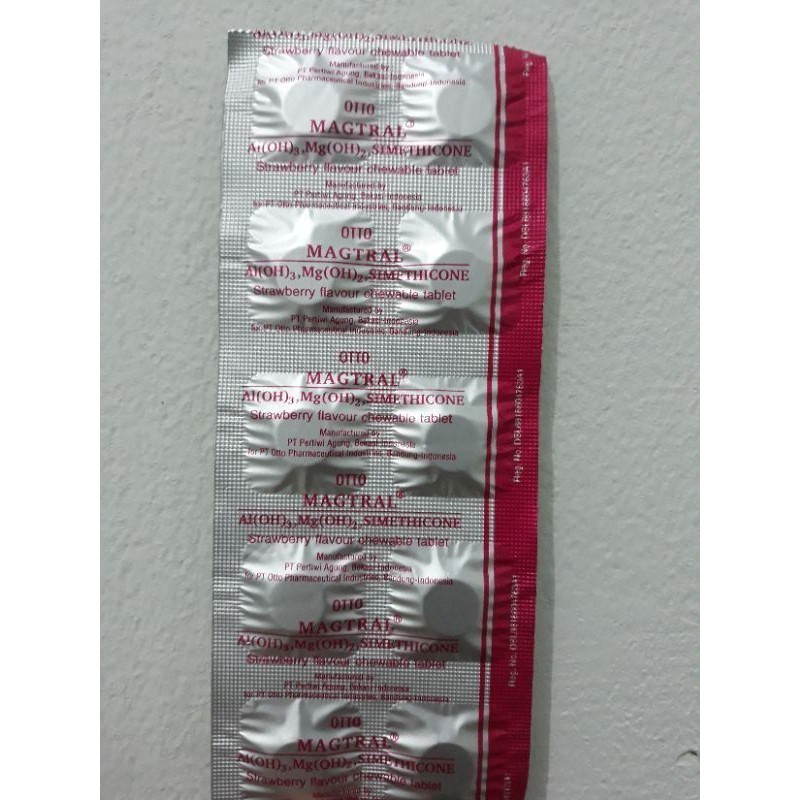 Magtral Strawberry Strip Obat Maag - ALF06