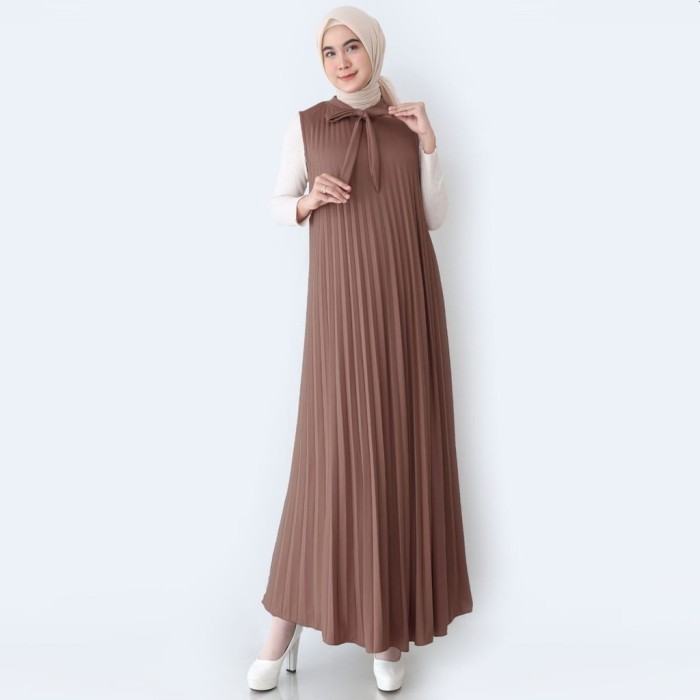 Gamis plisket wanita maxy inner dress tanpa lengan polos ack brown - white