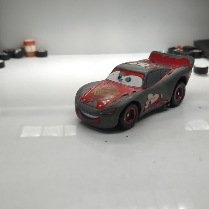 tomica cars lightning mcqueen diecast loose junk bukan hotwheels 8 -OS45