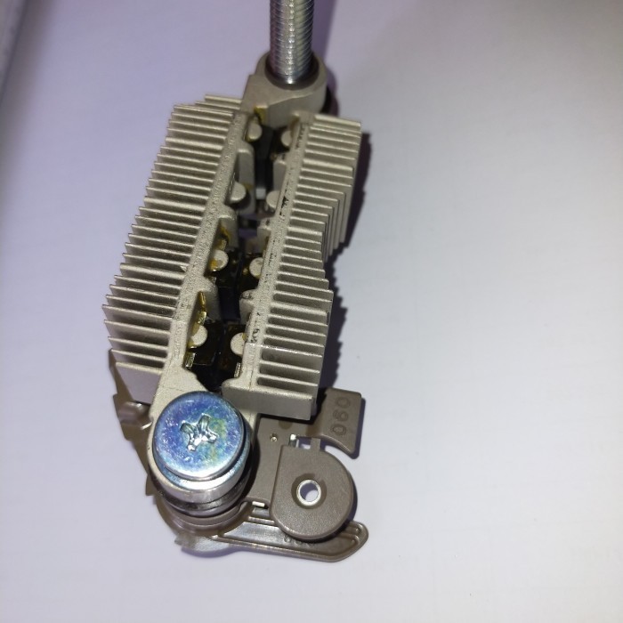diode rectifier dinamo ampere ALTENATOR Mazda 2
