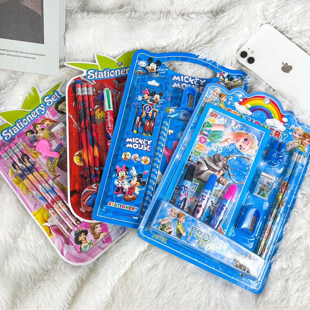 

NA Paket Stationery Set isi 5 7 dan 9 / Paket Alat Tulis ATK Hampers Souvenir Ulang Tahun Birthday Anak Karakter Kartun Random Cewe Cowo