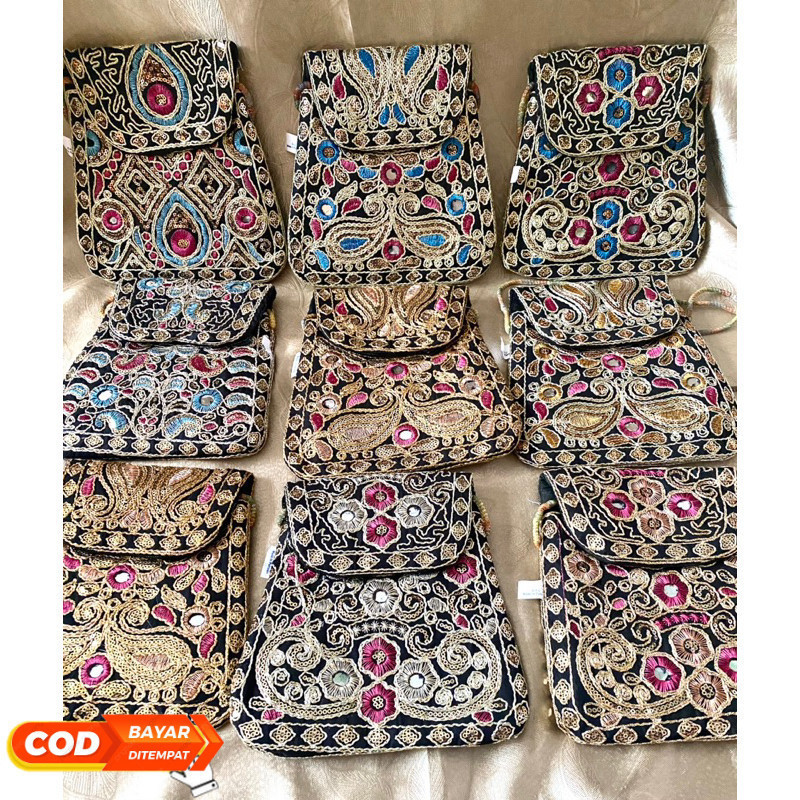 Tas Slempang original Pakistan ukuran sedang 21x20 cm hanya 25.900