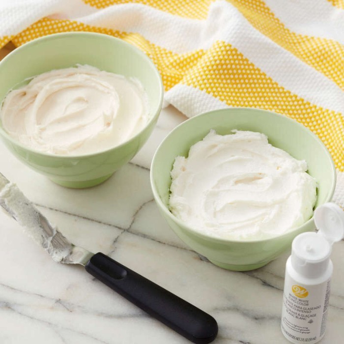 

Wilton Icing Colour White-White / Pewarna Makanan Putih
