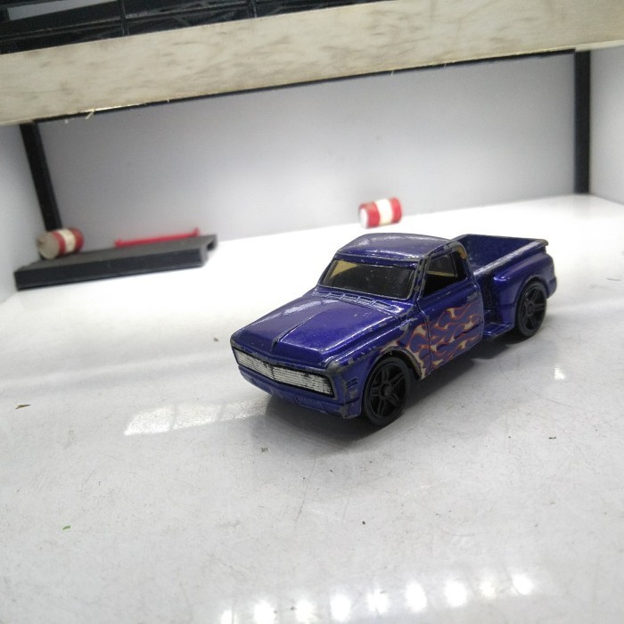 hotwheels custom 62 chevy pickup  -SK85