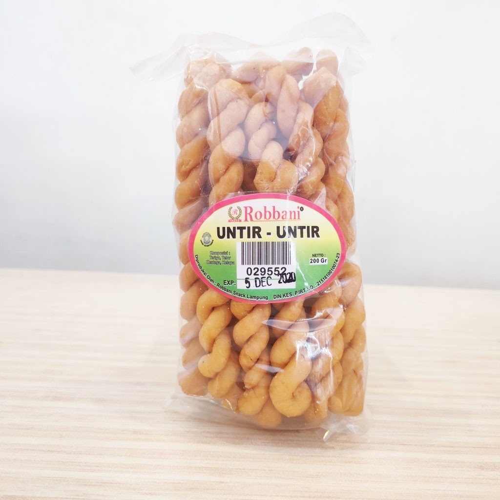 

Untir Untir Robbani Kue Kepang Manis Khas Lampung