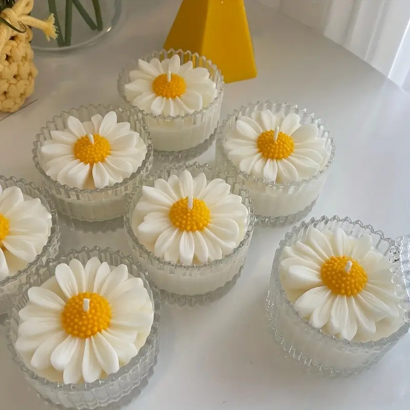 

1pc 3D Daisy Flower Silicone Candle and Plaster Mold - DIY Resin and Clay Crafting Supplies