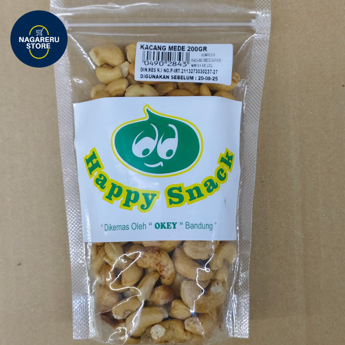 

Happy snack kacang mede 200gr