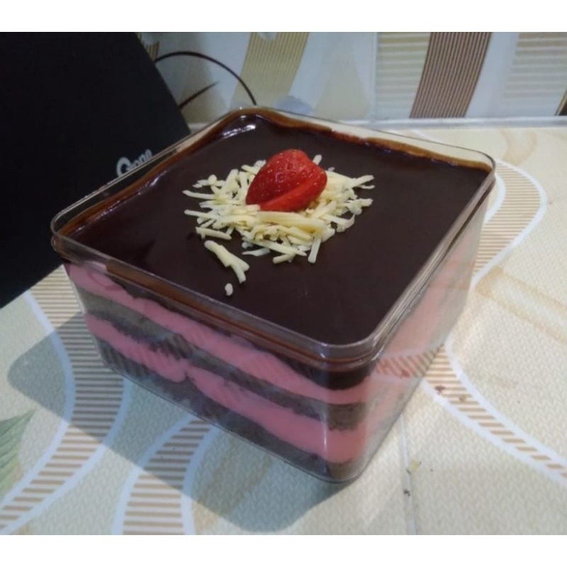 

DESSERT BOX VARIAN SHORTCAKE DESSERT INGGRIS