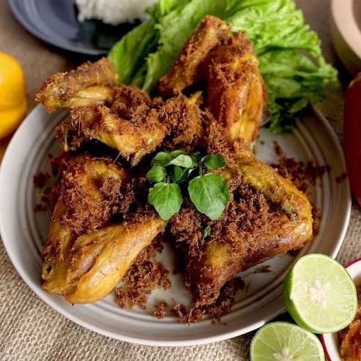

Ayam Goreng Bawang Dari Desa