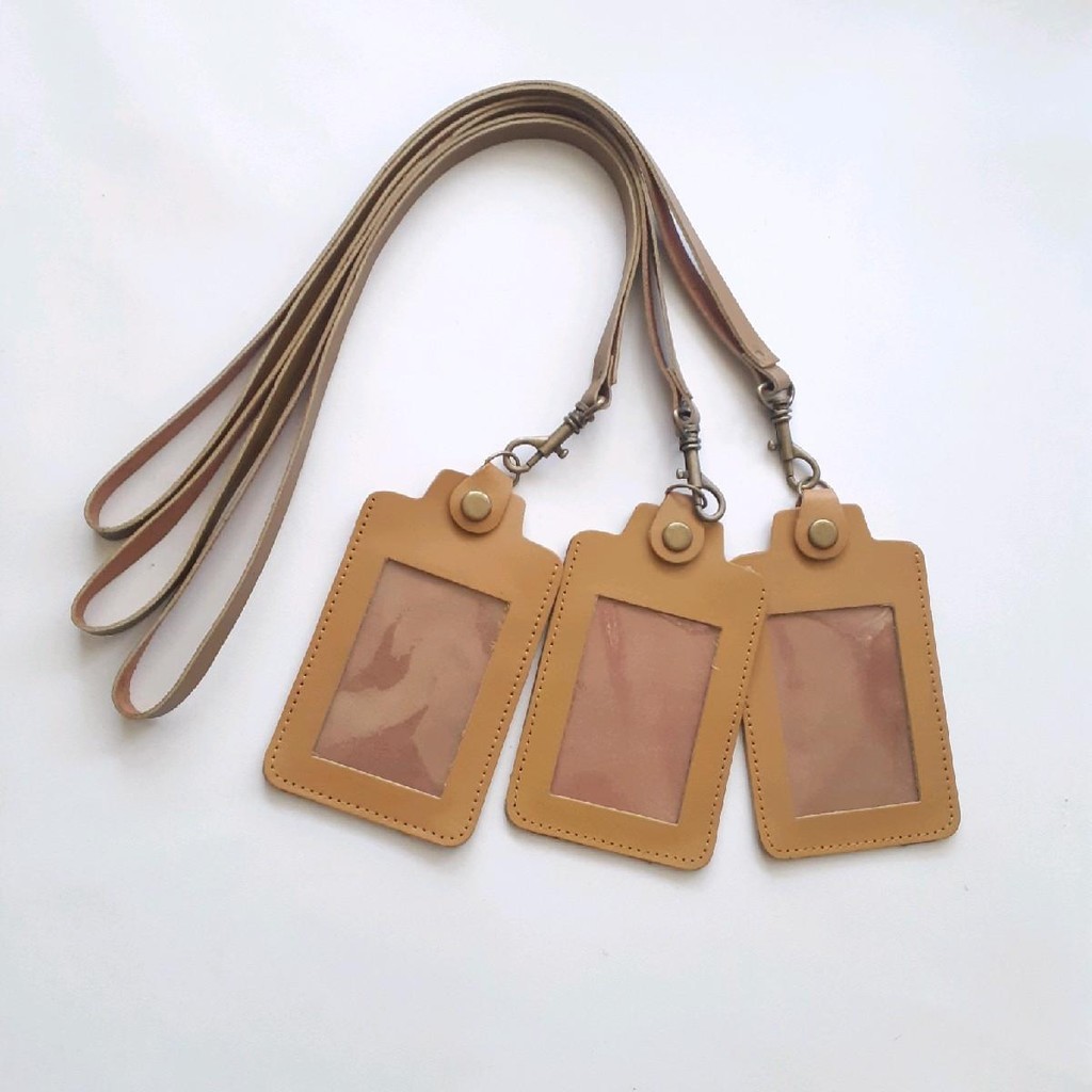 

name tag/card holder kulit asli/id card/lanyard/kulit asli