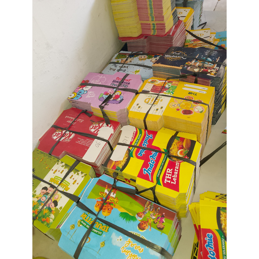 

Amplop bebas pilih motif isi 10 lembar