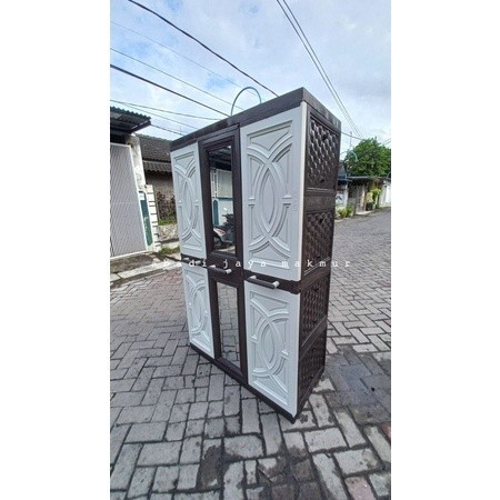 lemari plastik pakaian 3 pintu akako / lemari plastik akako elegant hanger  kunci kaca/akako 3 pintu