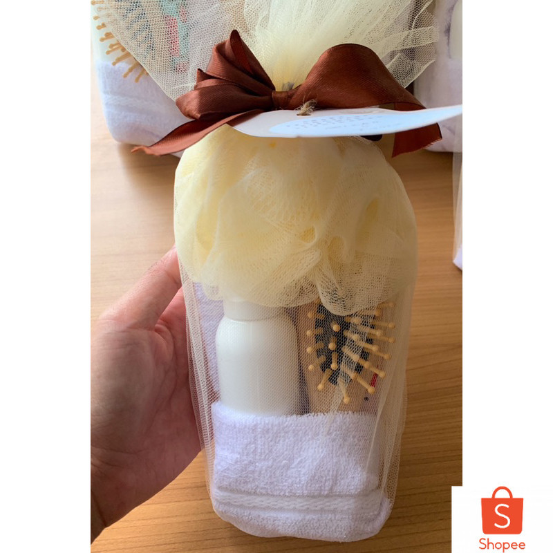 SOUVENIR HANDUK PUTIH ALAT MANDI - SOUVENIR SIRAMAN - HAMPERS SIRAMAN - SOUVENIR HAMPERS PENGAJIAN P