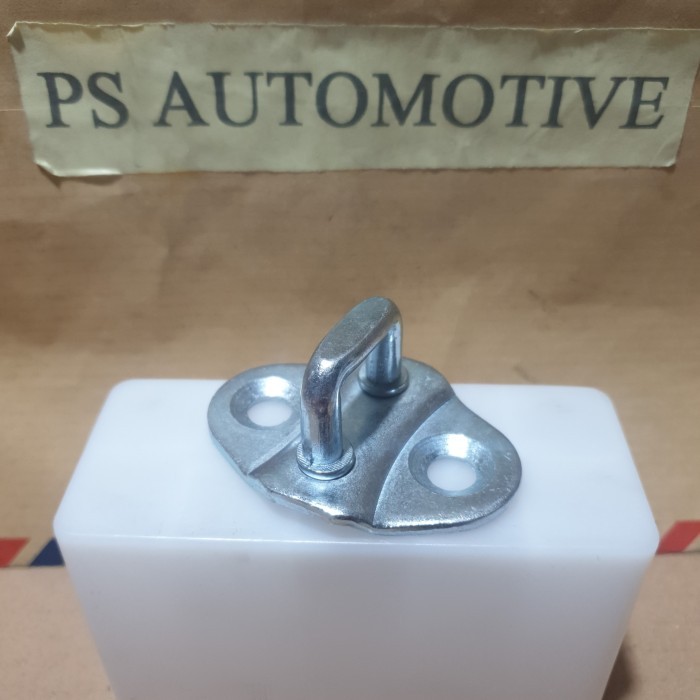 STRICKER DOOR LOCK MITSUBISHI L300 H-913 PART BARU