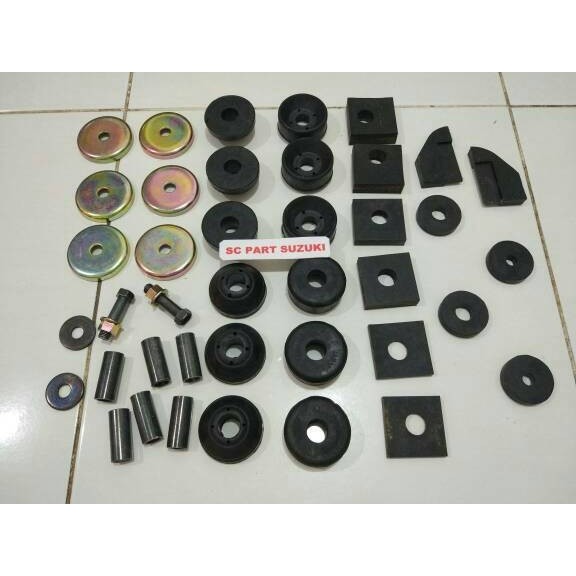 Karet body mounting chasis set suzuki jimny katana PART BARU