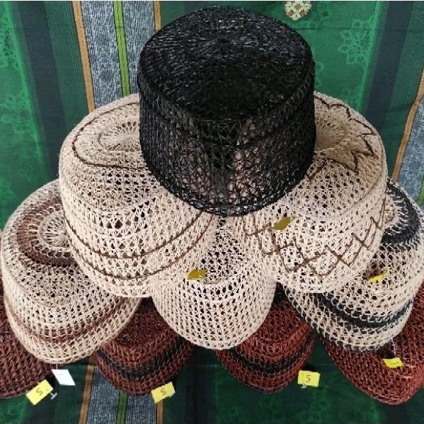 Bisa Cod Songkok Kopiah Peci Akar Rotan Akar Jangang Resam Khas Kalimantan