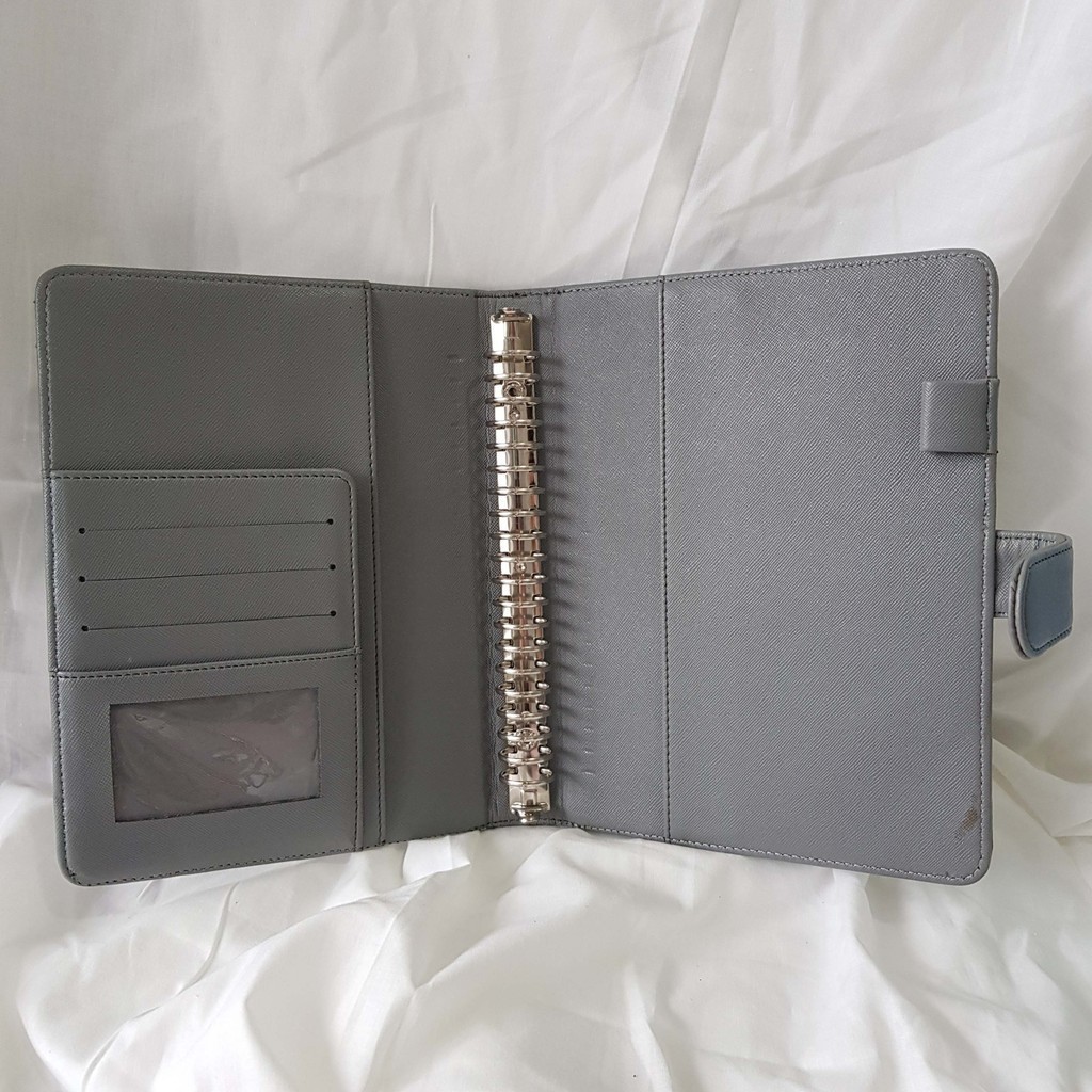 

Buku Catatan Binder A5 20 Ring Kulit Binder Agenda Eksklusif Berkualitas Catatan Meeting Kerja