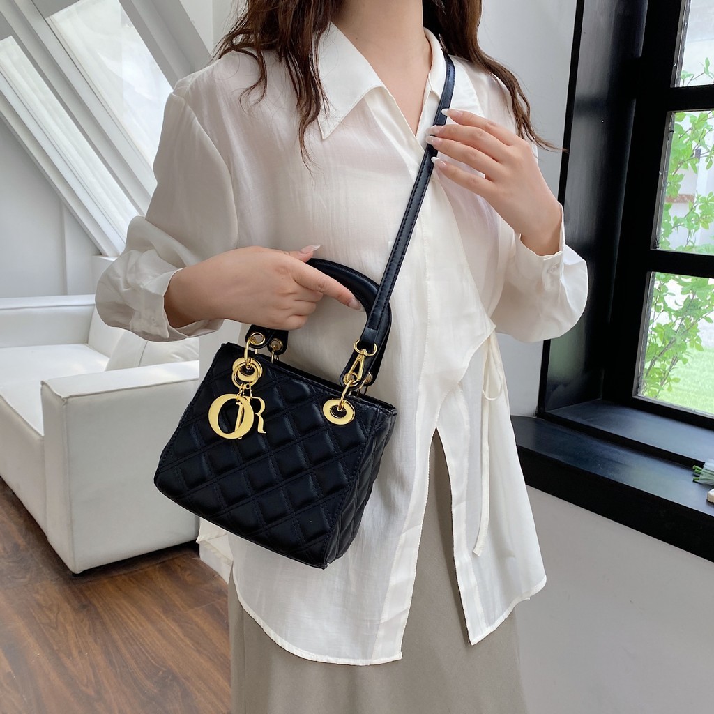 IBEU Tas Ayumi Pesta Mewah Mini Kecil Selempang Slingbag Wanita Import Murah