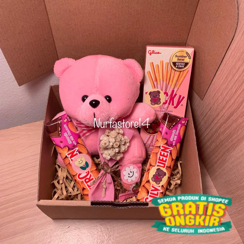 

KADO GIFTBOX MINI Hampers Valentine/Ulang Tahun/Anniversary/Wisuda ,dll/ keluarga oleh oleh