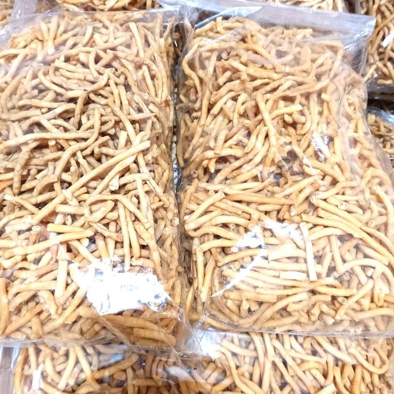 

Stik Bawang 1Kg Gurih Renyah Empuk Snack Stik Bawang Renyah Kue Bawang Stik Camilan Makanan Ringan