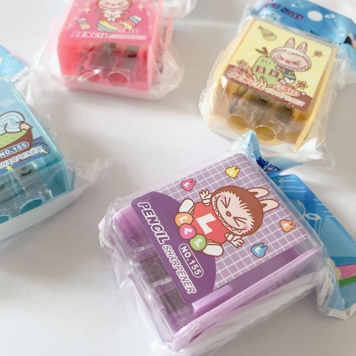 

Rautan Pensil Sharpener Motif Labubu 2 Lubang