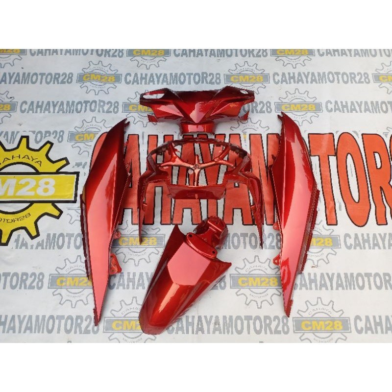 Full Body Halus / Cover body / Motor Honda Beat Fi / Beat 2013 - 2015  Merah Hitam