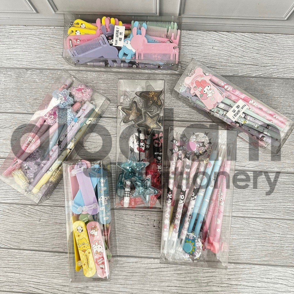 

SELUSIN ( 12 PCS ) Gel Pen Pulpen Gel Gantungan Boneka Lucu Fancy