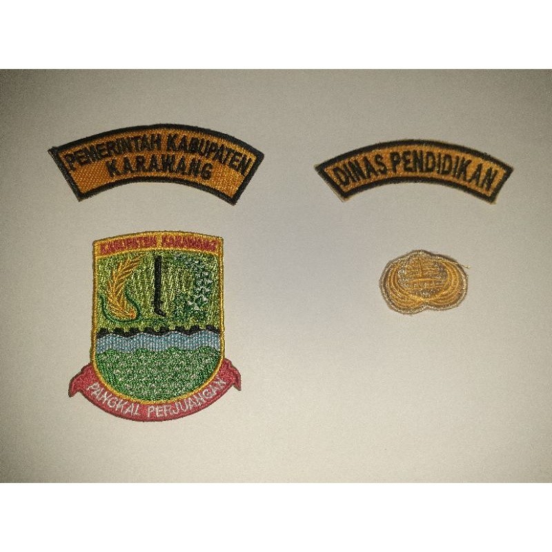 Atribut Seragam PDH/PNS/Guru/Pemda Kabupaten Karawang (Dinas Pendidikan)