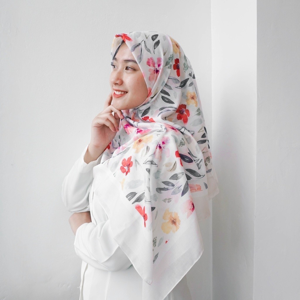 Seruni Living  Premium Scarf Voal Motif Bunga Cerah