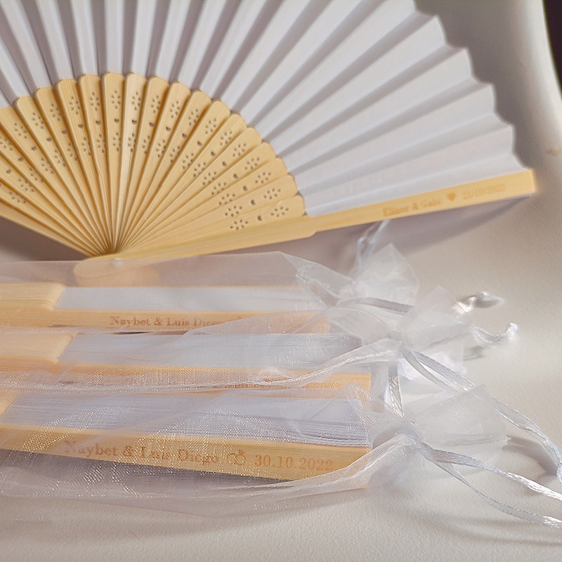 

Personalized wedding fan white folding elegant paper hand fan wedding gift bride custom hand fan gift with organza bag