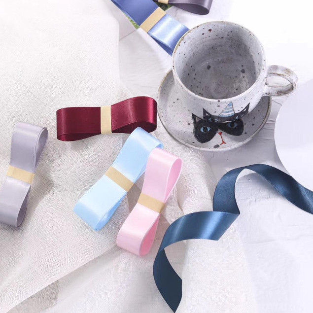 

(ROL) Pita Satin 2.5Cm x 35 Yard