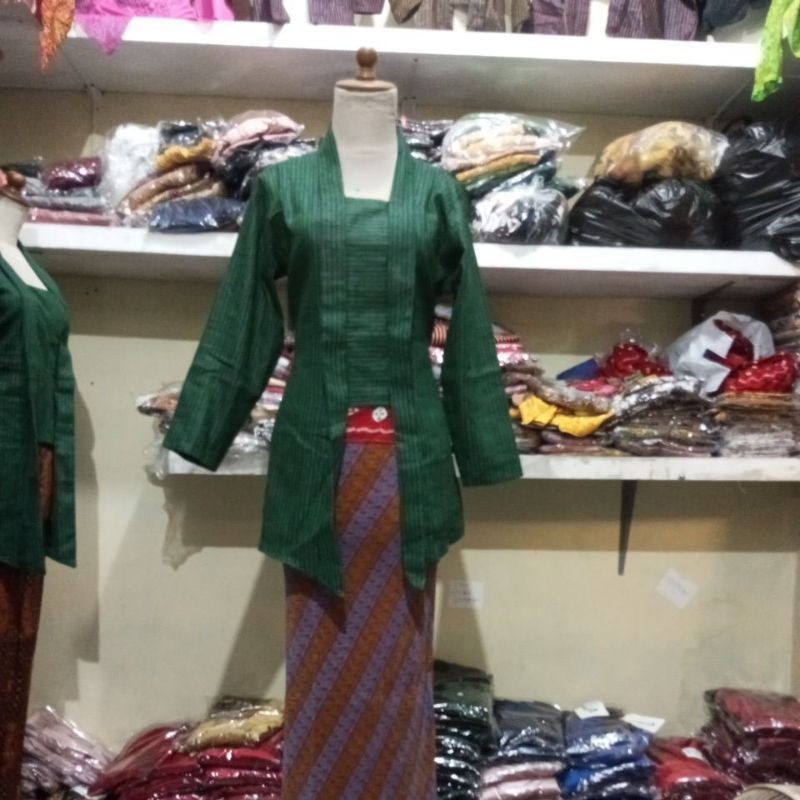 LURIK KEBAYA LURIK KUTU BARU TENUN