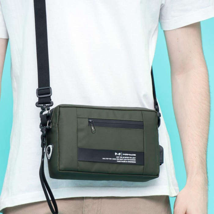 Clutch Bag KEPLER Pouch Pria Wanita Hand Bag Waterproof - Mr Mads - Hijau Army