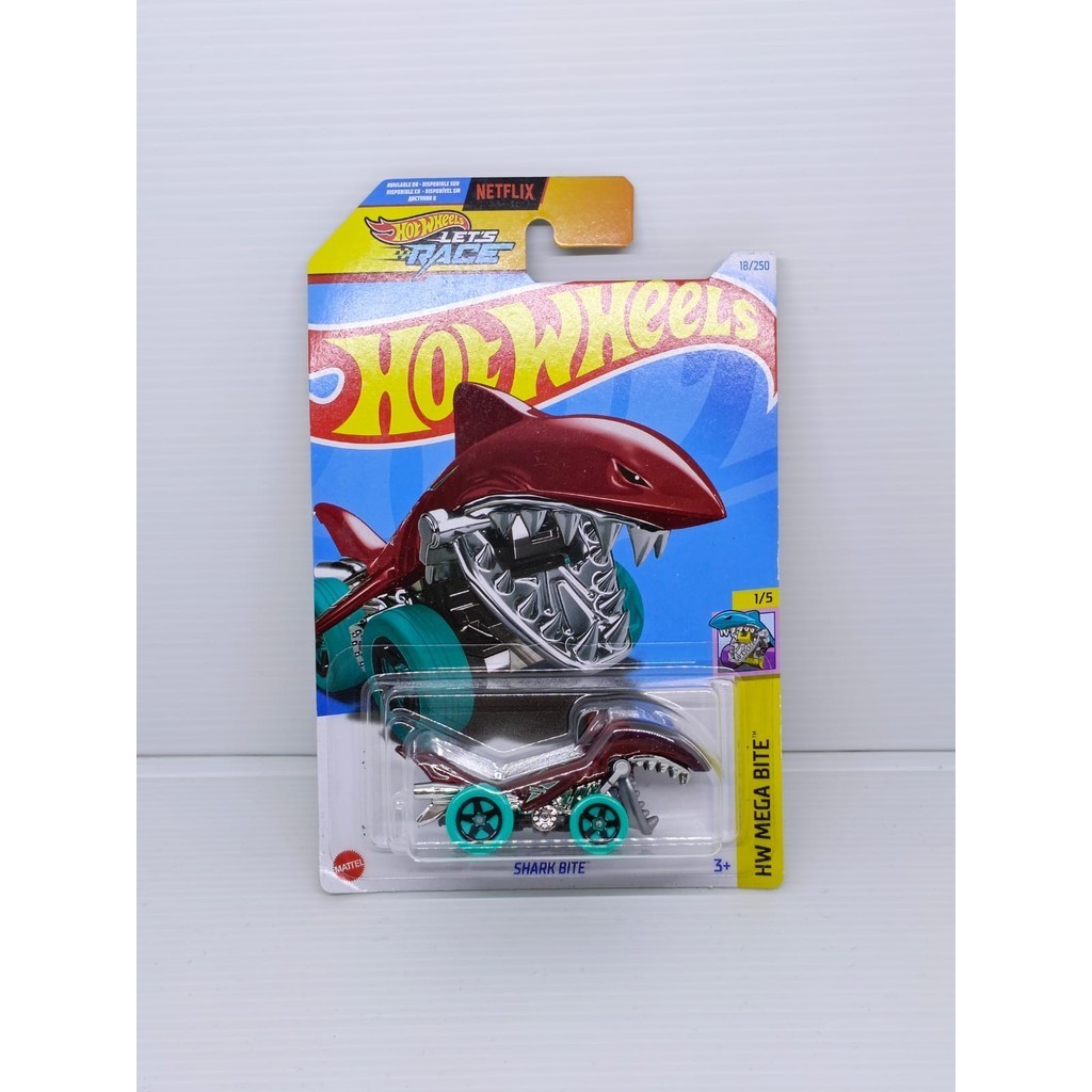 Hotwheels Hot Wheels Shark Bite Merah Maroon