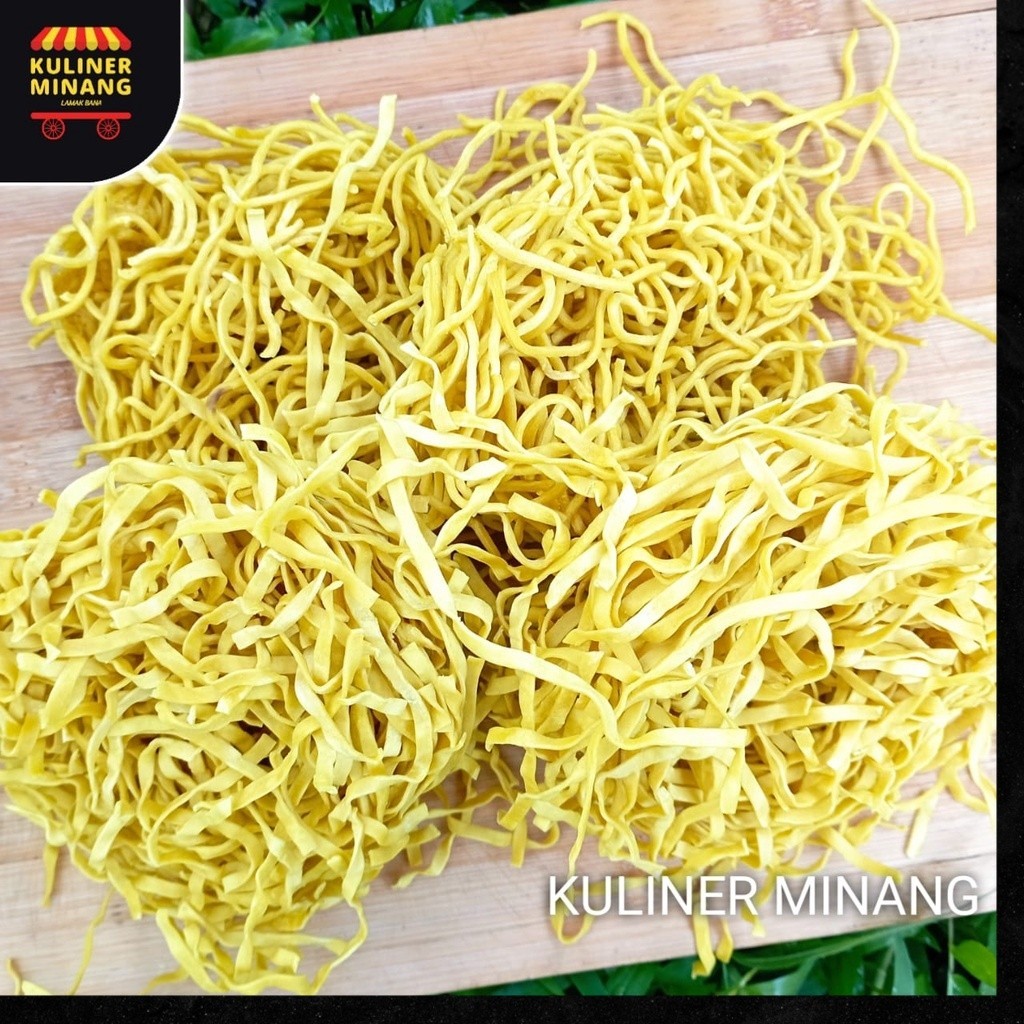

Mie Kuning 500g Cemilan Khas Kuliner Minang
