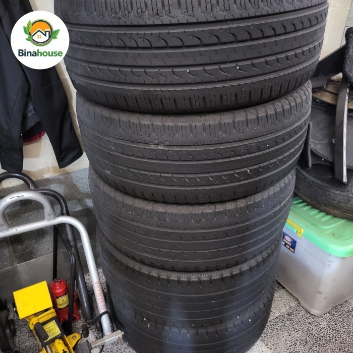 Ban Mobil Bekas Goodyear EfficientGrip SUV 265/50 R20