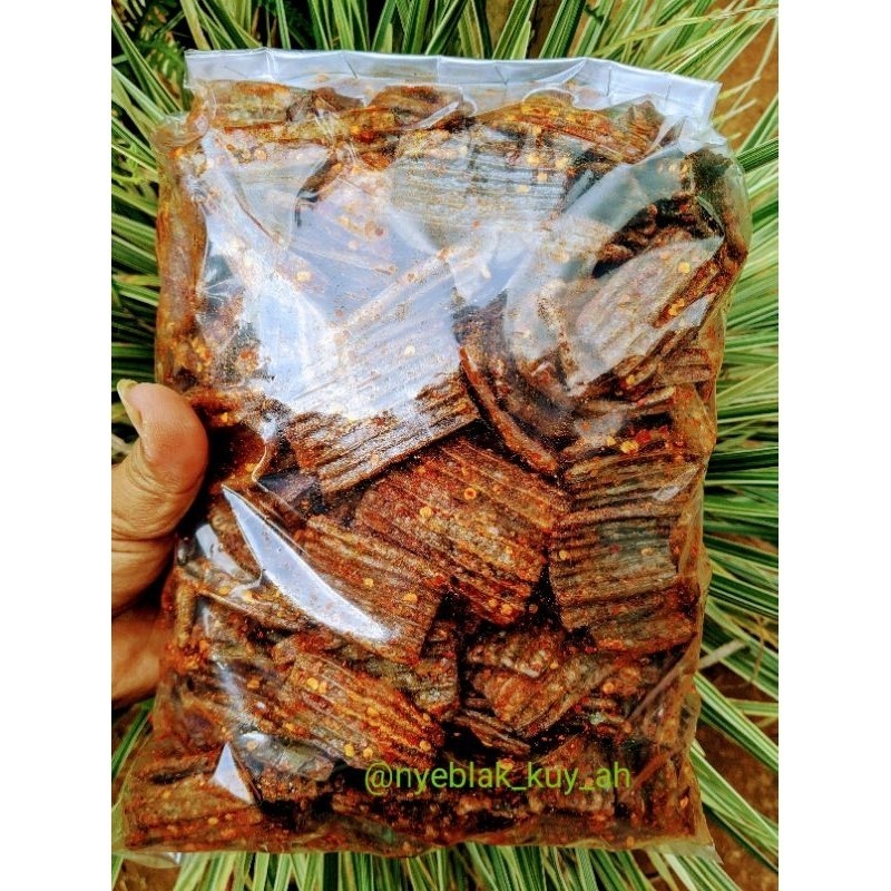 

KERUPUK JENGKOL BANTAT EXTRA PEDAS AROMA DAUN JERUK 500g