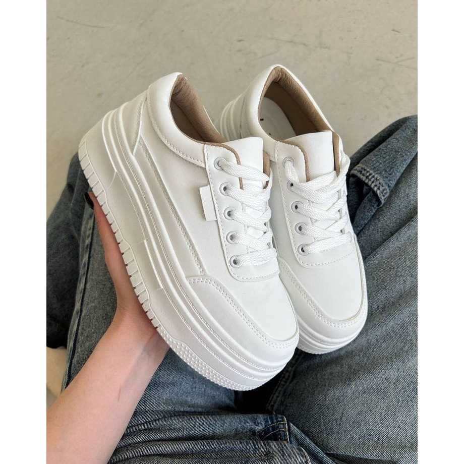 Sepatu Sneakers Wanita Olahraga Import Sepatu Putih Cewek Jalan Santai Sneakers Perempuan Kasual