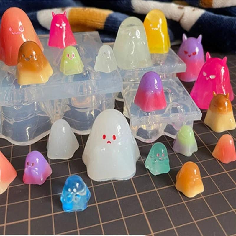 

4-even Ghost Halloween Series Pudding Muffin Shevy Resin Mold Jewelry Mold Silicone Mold