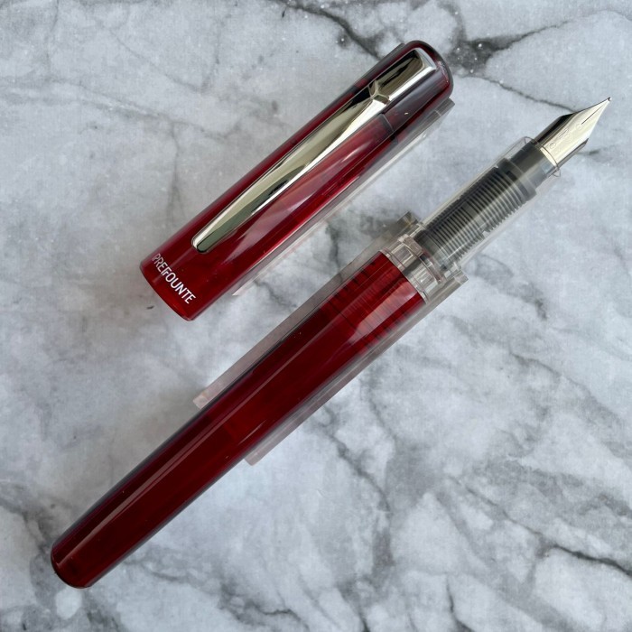 

PLATINUM Prefounte Fountain Pen - Crimson Red, Medium 0.5mm