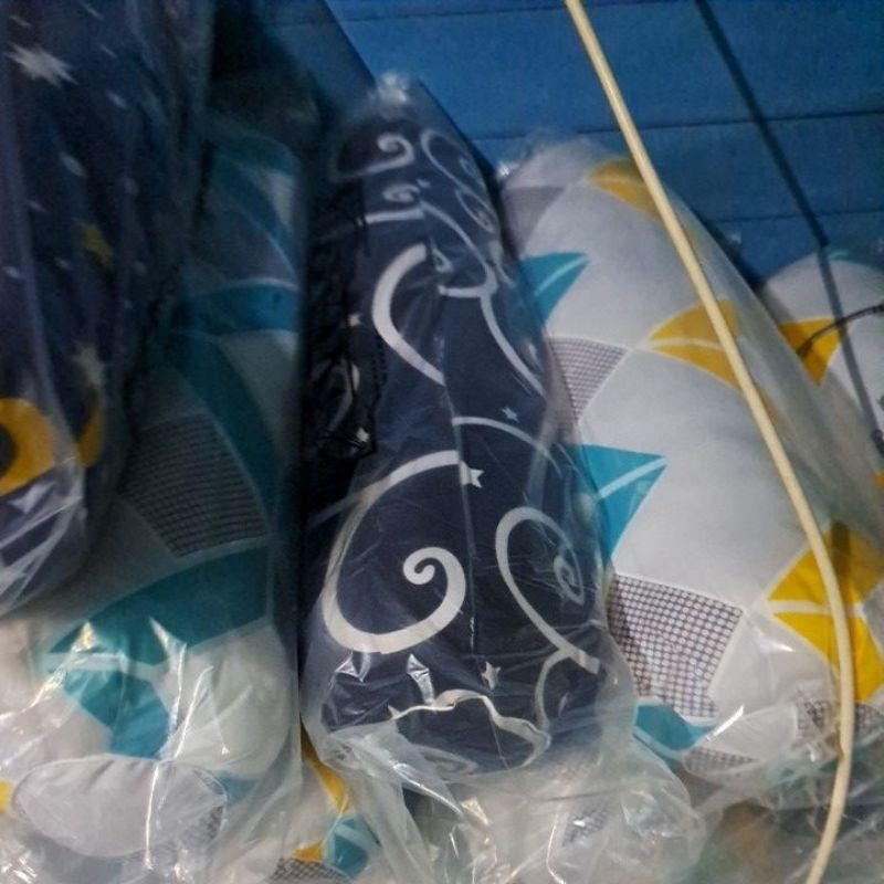 bantal dan guling kevana dakron