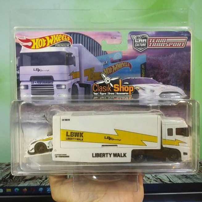 Hot Wheels Team Transport 2023 LBWK R35 GTR Flipsider Hauler LB-SILHOUETTE GT NISSAN 35GT-RR VER.2