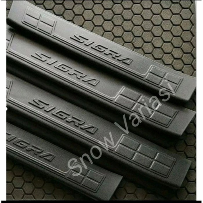 Sillplate samping injakan Pintu mobil Daihatsu Sigra plastik abs