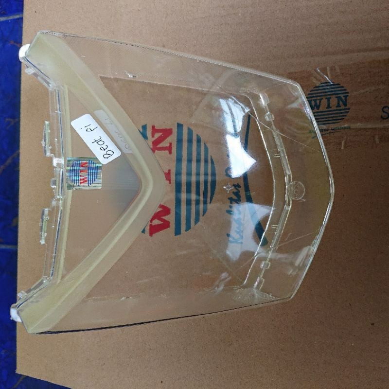 MIKA KACA LAMPU DEPAN  BEAT FI 2012 2013 2014 2015 / MIKA LAMPU BEAT FI / MERK WIN / MIKA LAMPU HOND