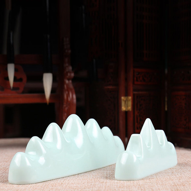 

1 pcs Ceramic Writing Brush Holder Chinese Calligraphy pen holder For Painting