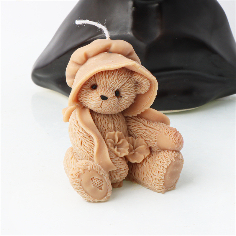 

Cute Hat Bear Candle Silicone Mold for Handmade Chocolate Decoration Gypsum Aromatherapy Soap Resin Candle Silicone Mould