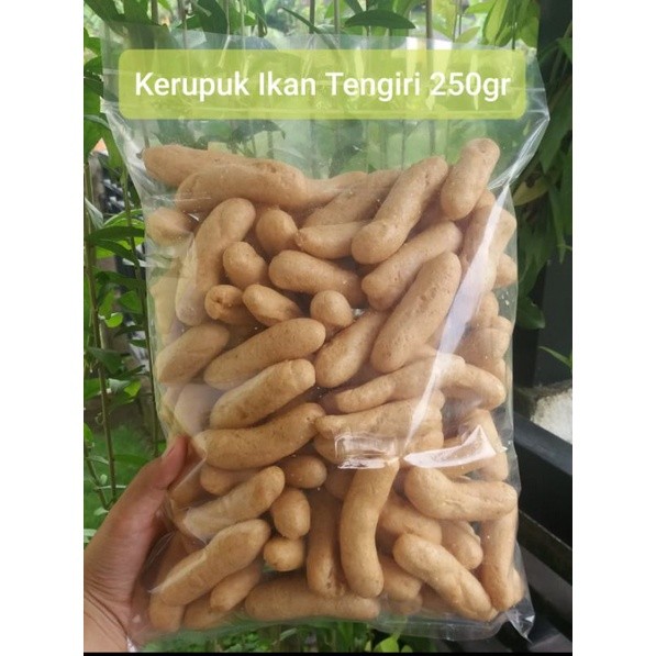 

Kerupuk Ikan Tenggiri kemasan 200gr snack kiloan